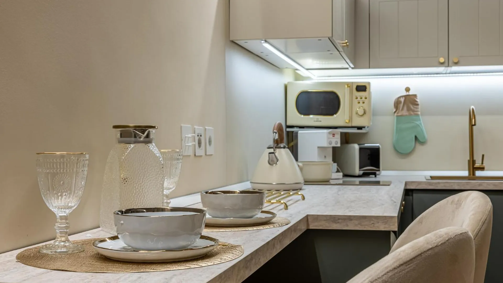 Stylish Monolocale Apartment Milan
