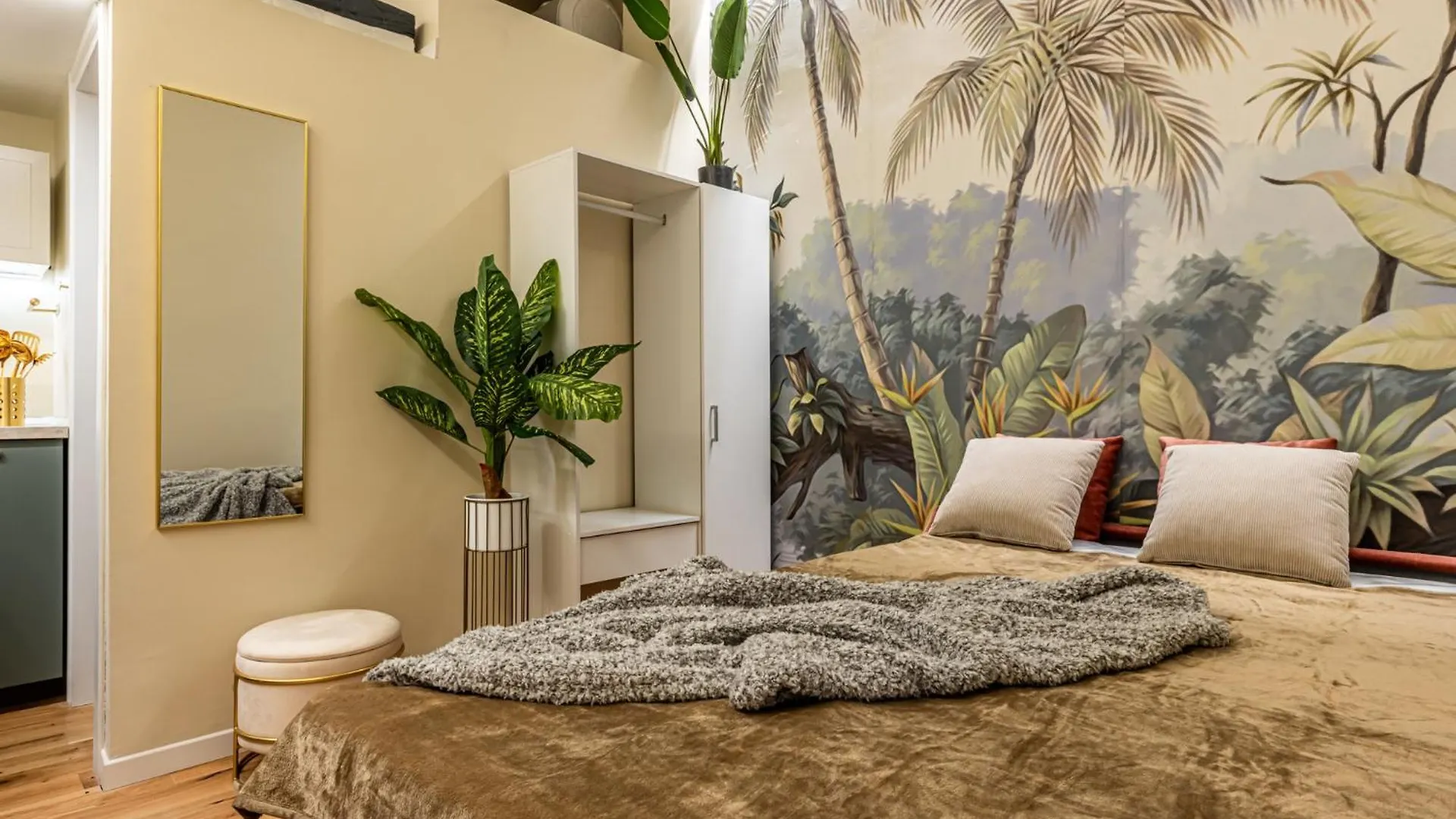 Stylish Monolocale Apartment Milan